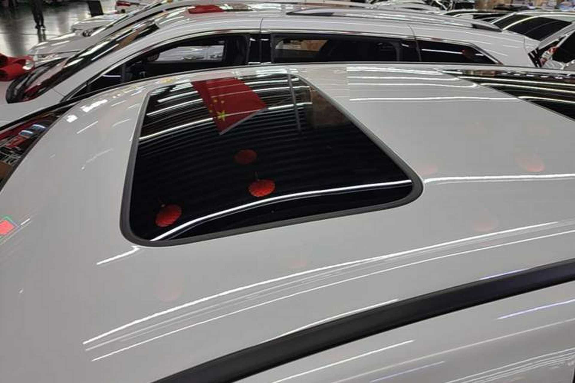 Used Honda Elysion 2022 2.0L eHEV Luxury Edition Roof