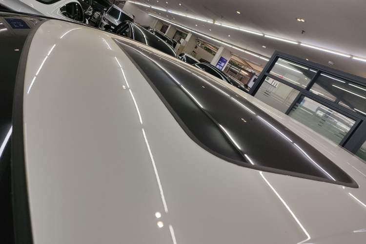 Used Honda Elysion 2022 2.0L eHEV Luxury First Edition Roof