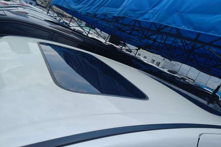 Used Honda Elysion 2022 2.0L eHEV Luxury First Edition Roof