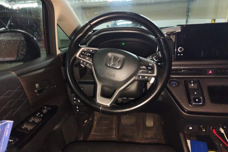 Used Honda Elysion 2022 2.0L eHEV Luxury First Edition Steering Wheel