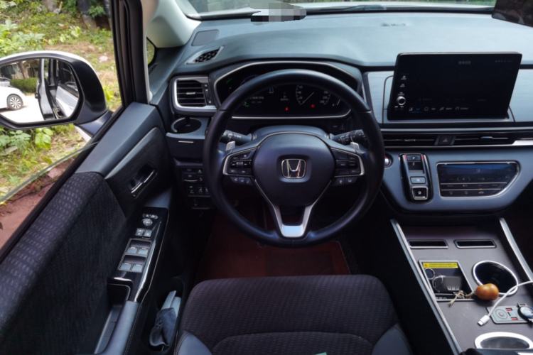 Used Honda Elysion 2022 2.0L eHEV Comfort Version Steering Wheel