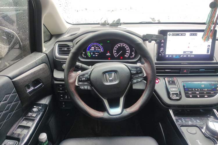 Used Honda Elysion 2022 2.0L eHEV Luxury Edition Steering Wheel