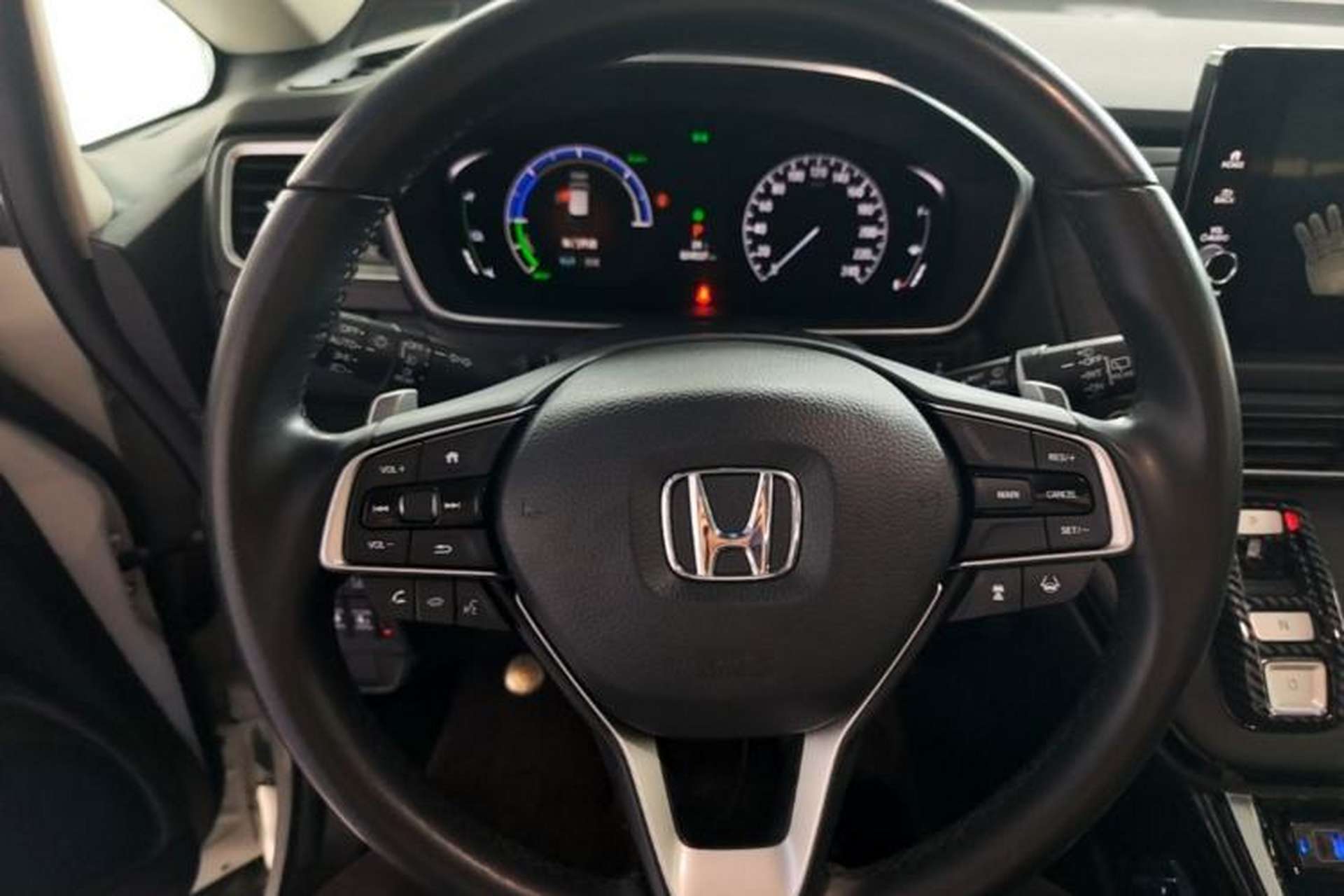 Used Honda Elysion 2022 2.0L eHEV Prestige Edition Steering Wheel
