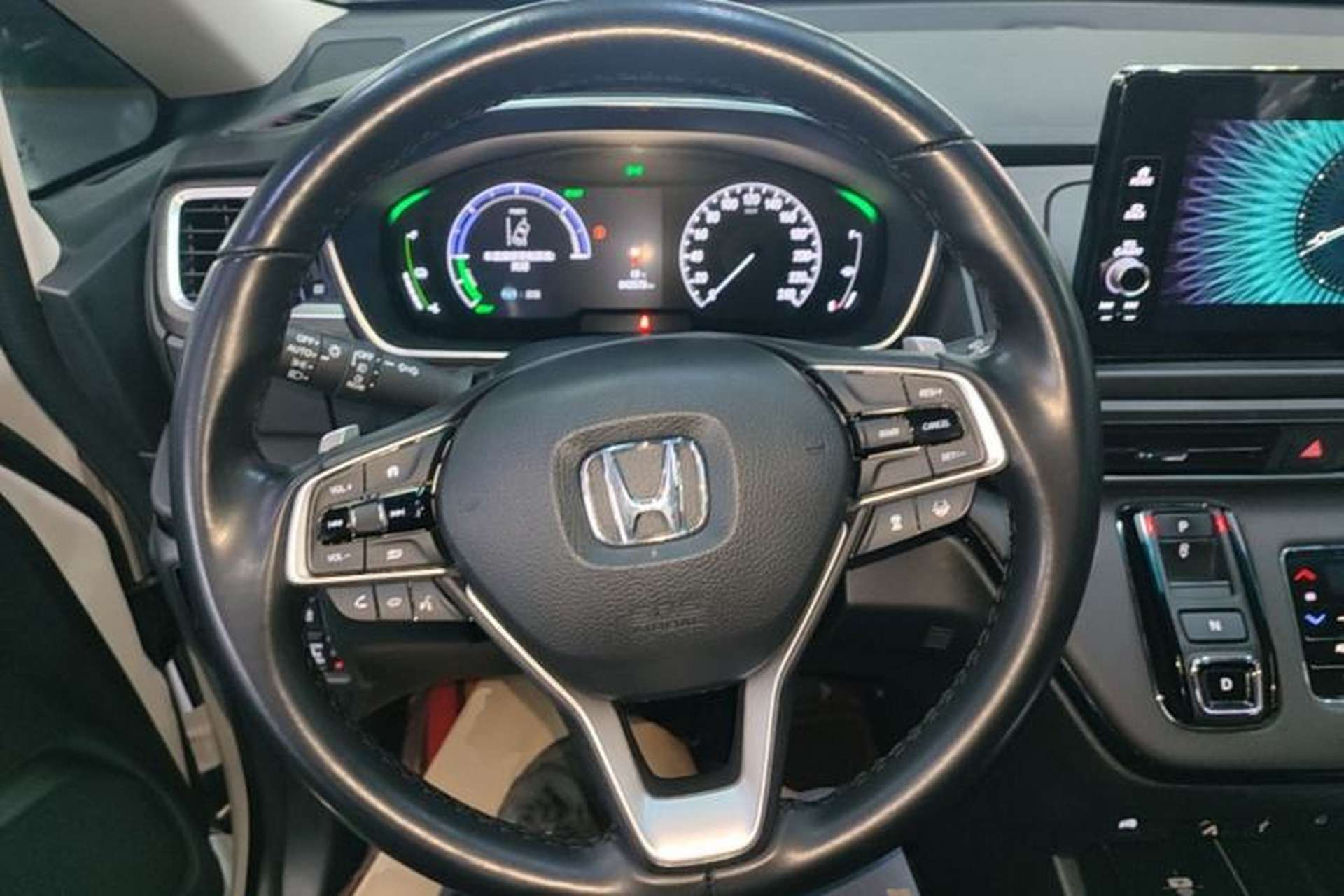 Used Honda Elysion 2022 2.0L eHEV Luxury Edition Steering Wheel