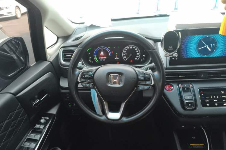 Used Honda Elysion 2022 2.0L eHEV Luxury First Edition Steering Wheel