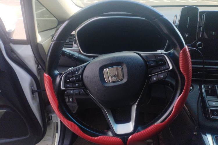 Used Honda Elysion 2022 2.0L eHEV Luxury Edition Steering Wheel