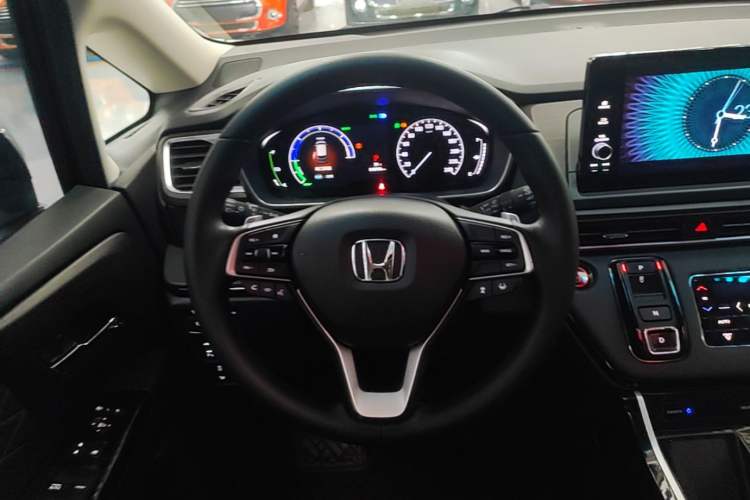 Used Honda Elysion 2022 2.0L eHEV Luxury Edition Steering Wheel