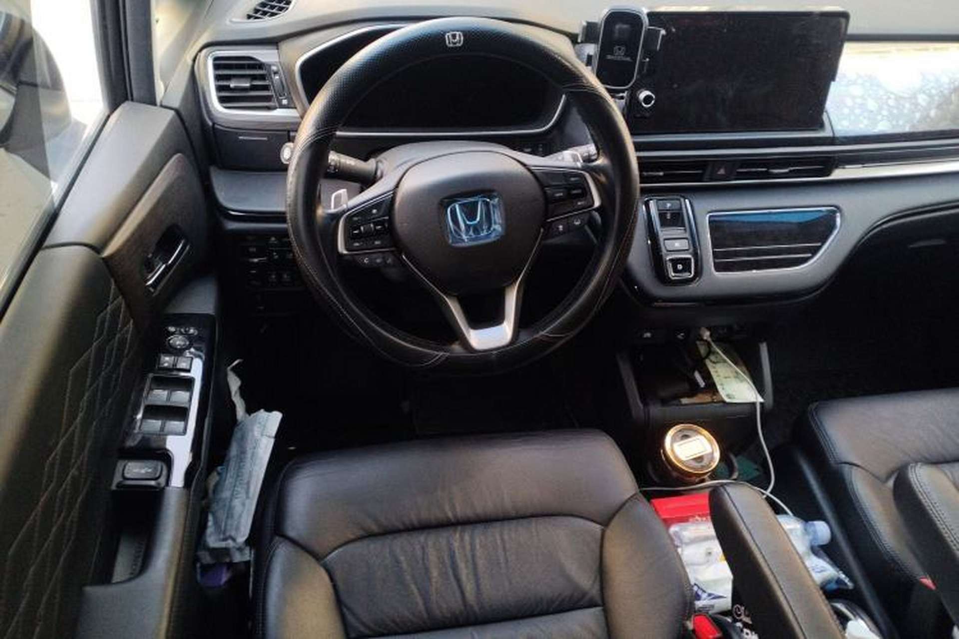 Used Honda Elysion 2022 2.0L eHEV Luxury Edition Steering Wheel