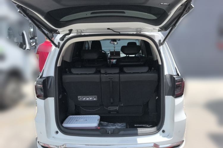 Used Honda Elysion 2022 2.0L eHEV Luxury Edition Trunk