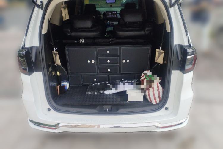 Used Honda Elysion 2022 2.0L eHEV Luxury Edition Trunk