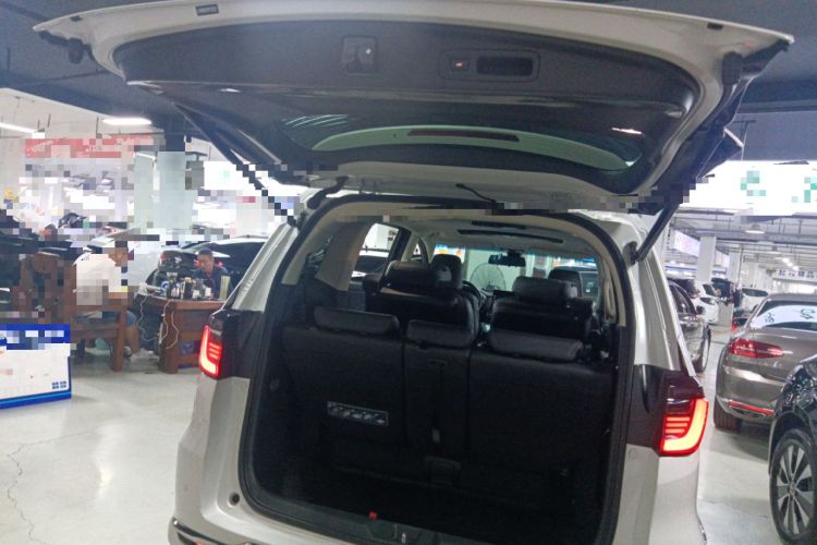 Used Honda Elysion 2022 2.0L eHEV Prestige Edition Trunk