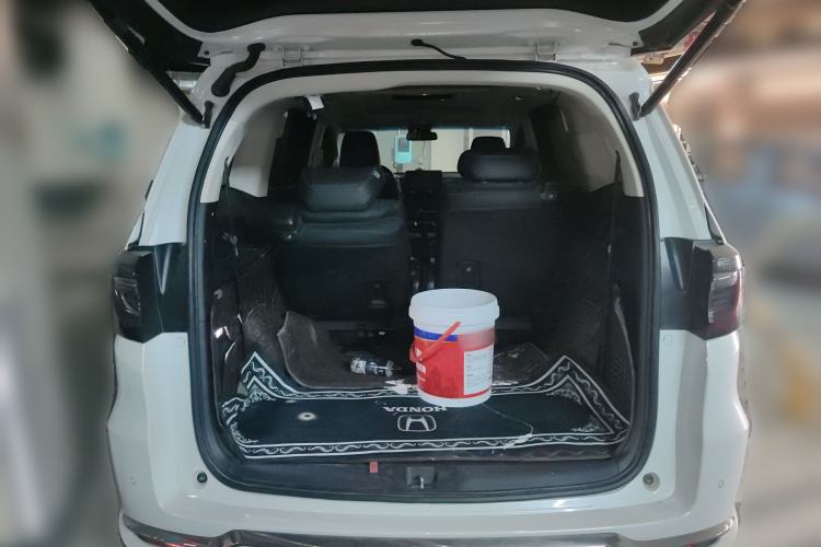 Used Honda Elysion 2022 2.0L eHEV Luxury First Edition Trunk