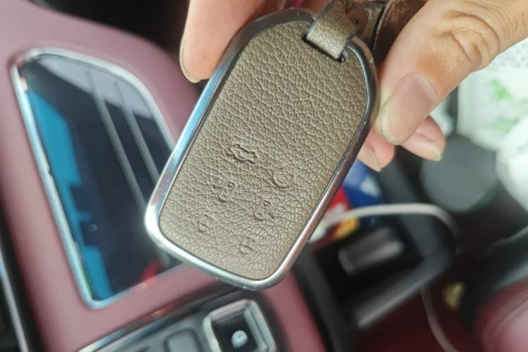 Used Honda Elysion 2022 2.0L eHEV Prestige Edition Vehicle Key