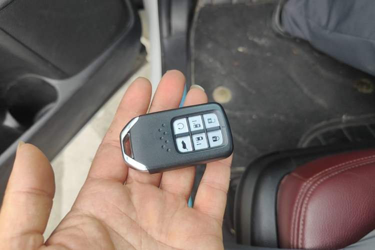 Used Honda Elysion 2022 2.0L eHEV Prestige Edition Vehicle Key