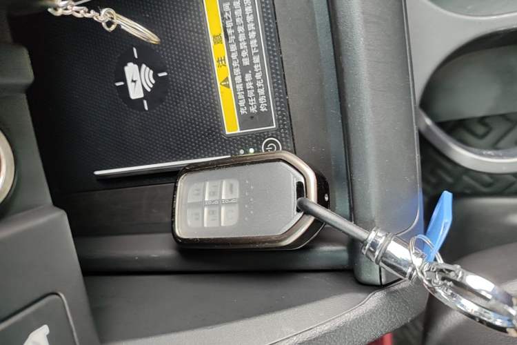 Used Honda Elysion 2022 2.0L eHEV Luxury First Edition Vehicle Key