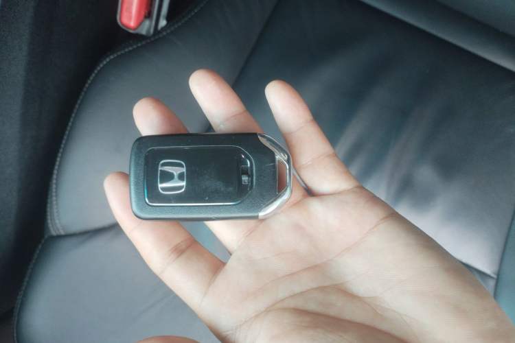 Used Honda Elysion 2022 2.0L eHEV Luxury Edition Vehicle Key