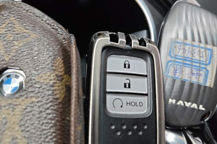 Used Honda Elysion 2022 2.0L eHEV Luxury Edition Vehicle Key