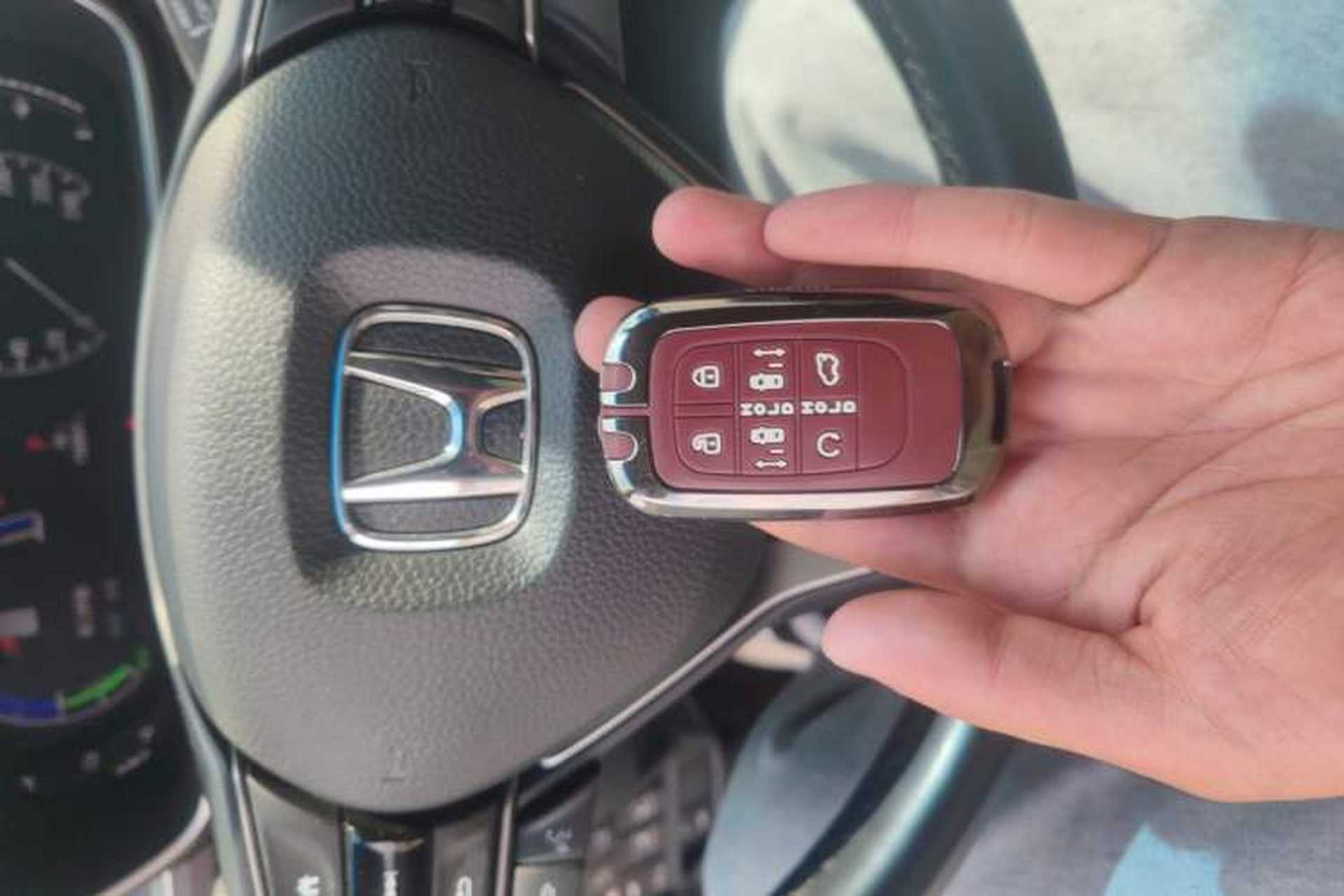 Used Honda Elysion 2022 2.0L eHEV Prestige Edition Vehicle Key