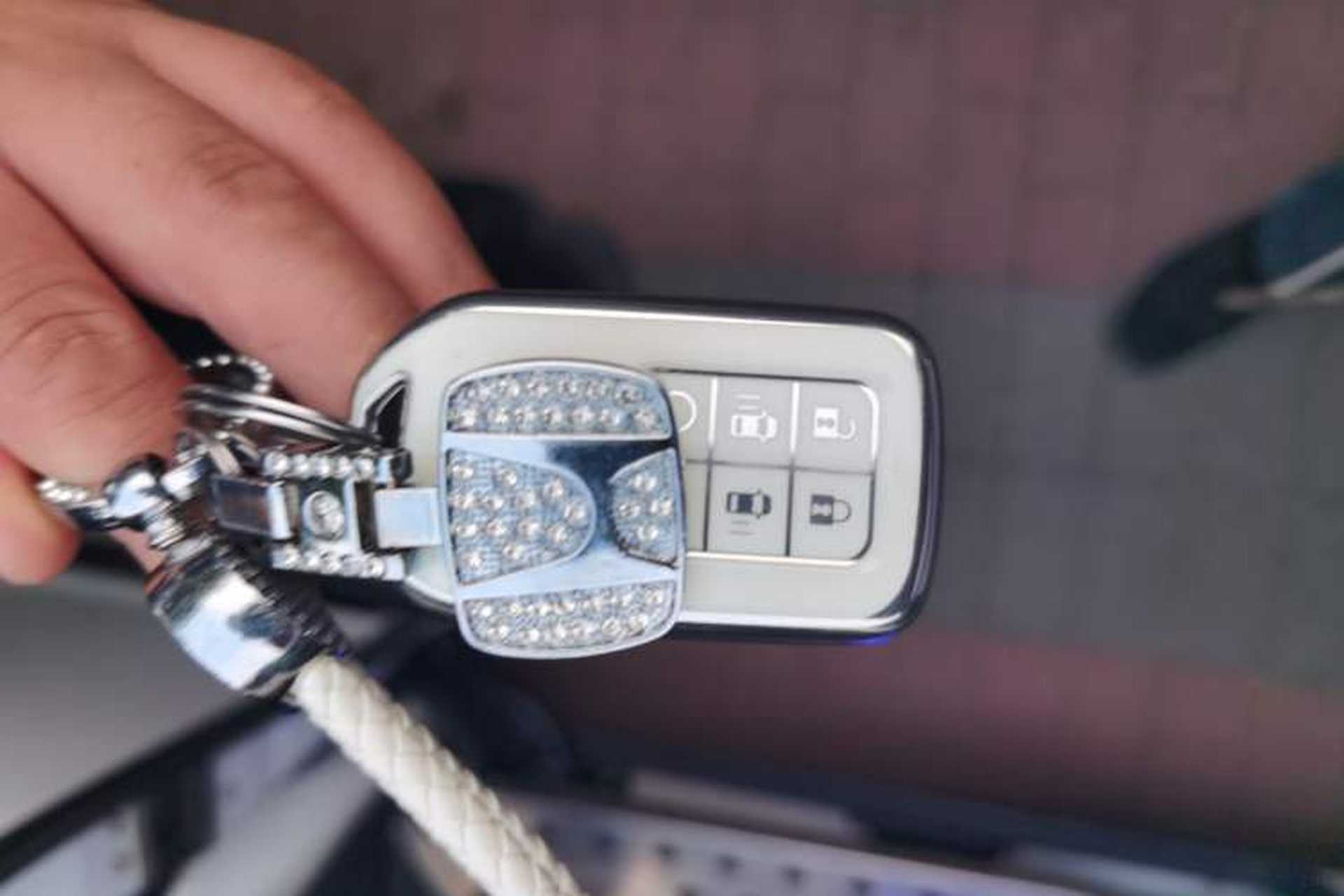 Used Honda Elysion 2022 2.0L eHEV Luxury First Edition Vehicle Key