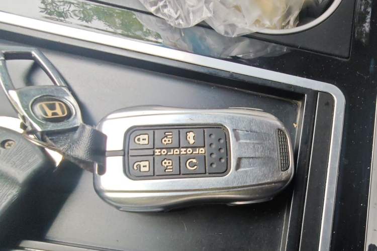 Used Honda Elysion 2022 2.0L eHEV Luxury First Edition Vehicle Key
