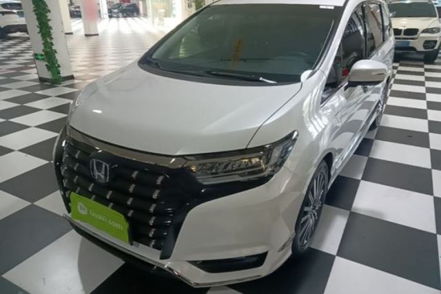 Used Honda Elysion 2022 2.0L eHEV Luxury Edition