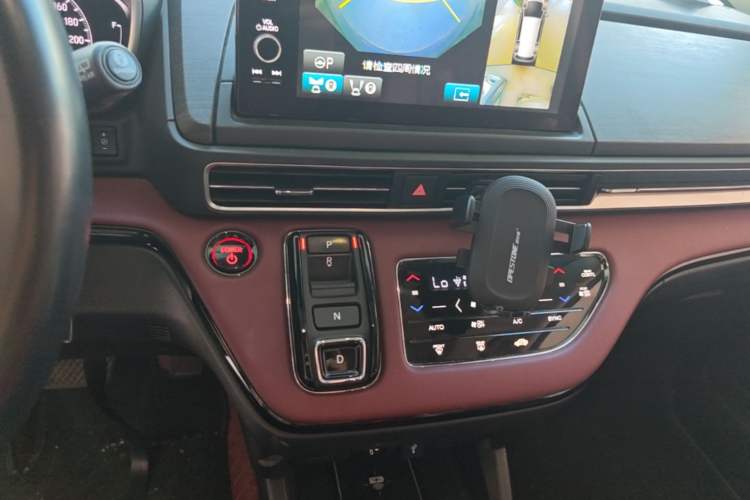 Used Honda Elysion 2024 2.0L eHEV Ultimate Edition Audio And AC Panel