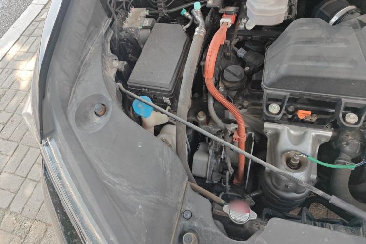 Used Honda Elysion 2024 2.0L eHEV Luxury Edition Engine Bay Right