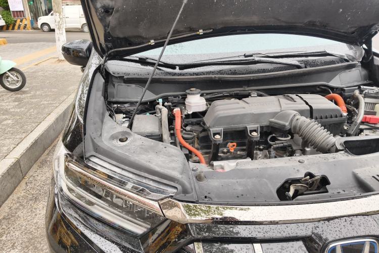 Used Honda Elysion 2024 2.0L eHEV Luxury Edition Engine Bay Right