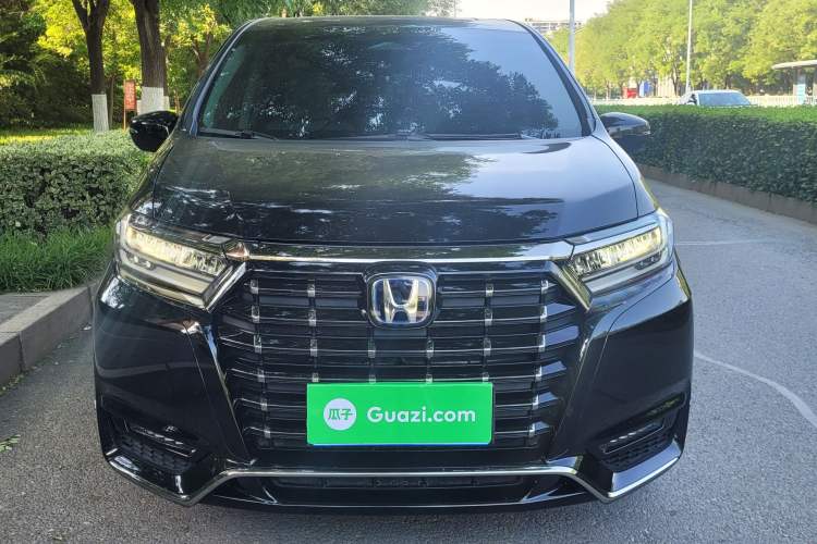 Used Honda Elysion 2024 2.0L eHEV Luxury Edition Exterior 2