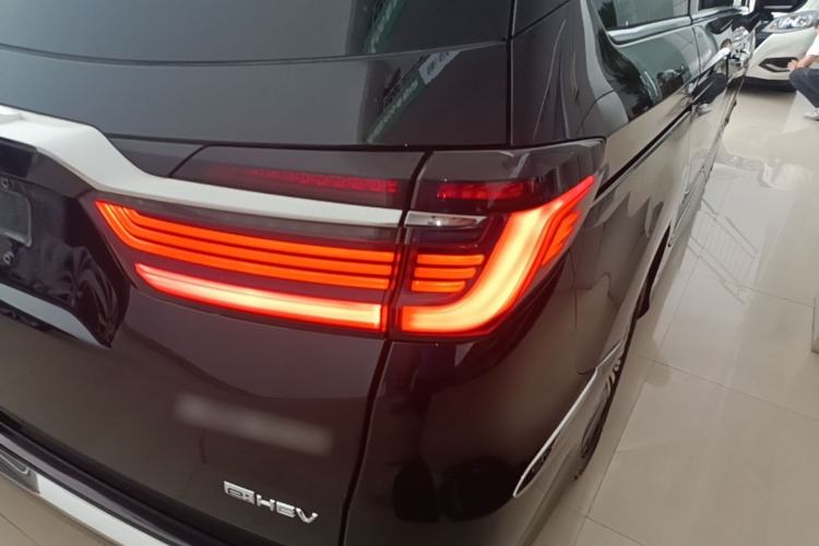 Used Honda Elysion 2024 2.0L eHEV Luxury Edition Exterior 3