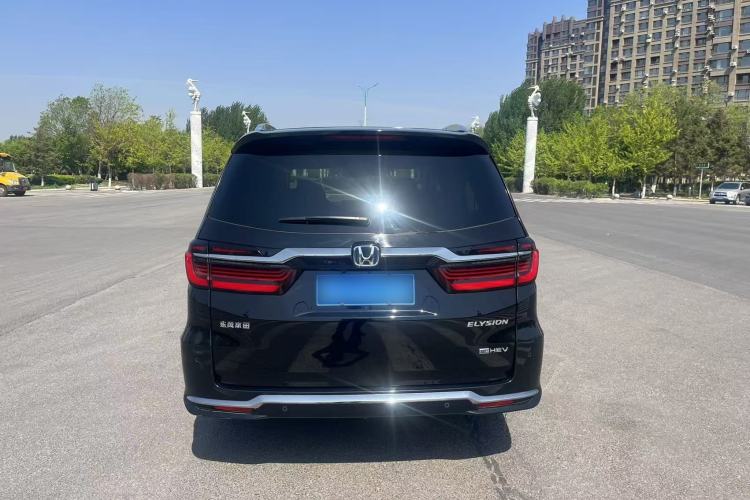 Used Honda Elysion 2024 2.0L eHEV Ultimate Edition Exterior 4