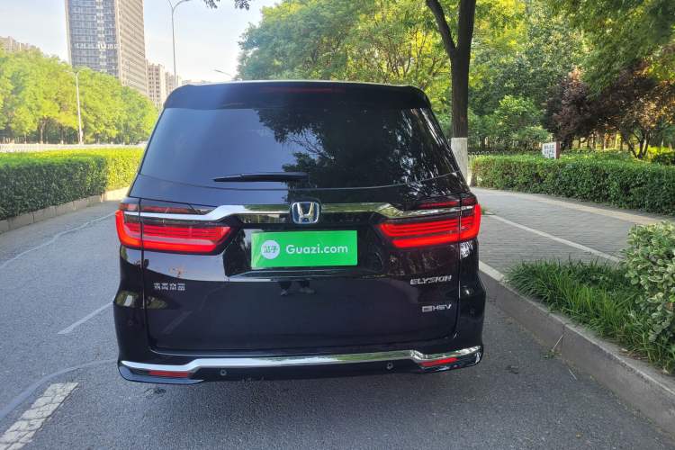 Used Honda Elysion 2024 2.0L eHEV Luxury Edition Exterior 4