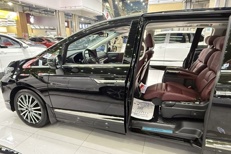 Used Honda Elysion 2024 2.0L eHEV Ultimate Edition Exterior 5