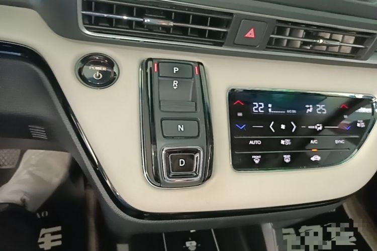 Used Honda Elysion 2024 2.0L eHEV Luxury Edition Gear Lever