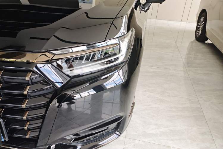Used Honda Elysion 2024 2.0L eHEV Luxury Edition Left Front Headlight