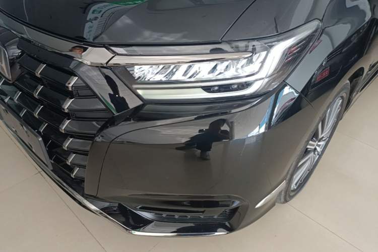 Used Honda Elysion 2024 2.0L eHEV Luxury Edition Left Front Headlight
