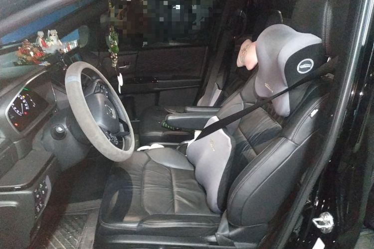 Used Honda Elysion 2024 2.0L eHEV Luxury Edition Left Front Seat