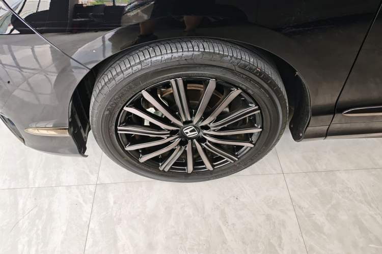 Used Honda Elysion 2024 2.0L eHEV Luxury Edition Left Front Wheel Hub