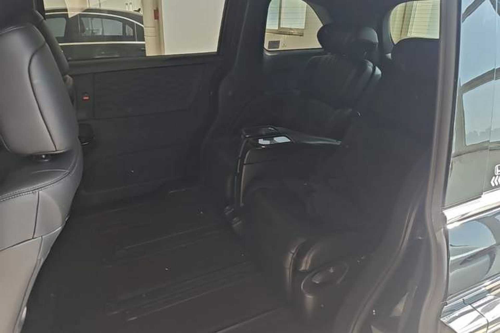 Used Honda Elysion 2024 2.0L eHEV Luxury Edition Left Rear Seat