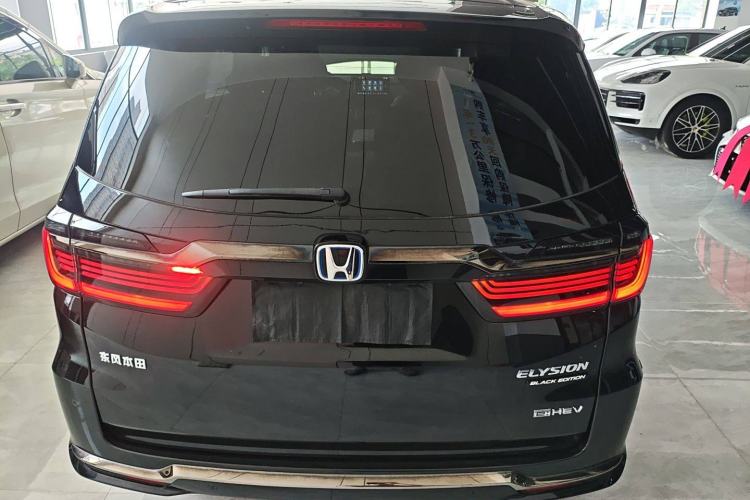 Used Honda Elysion 2024 2.0L eHEV Luxury Edition Rear