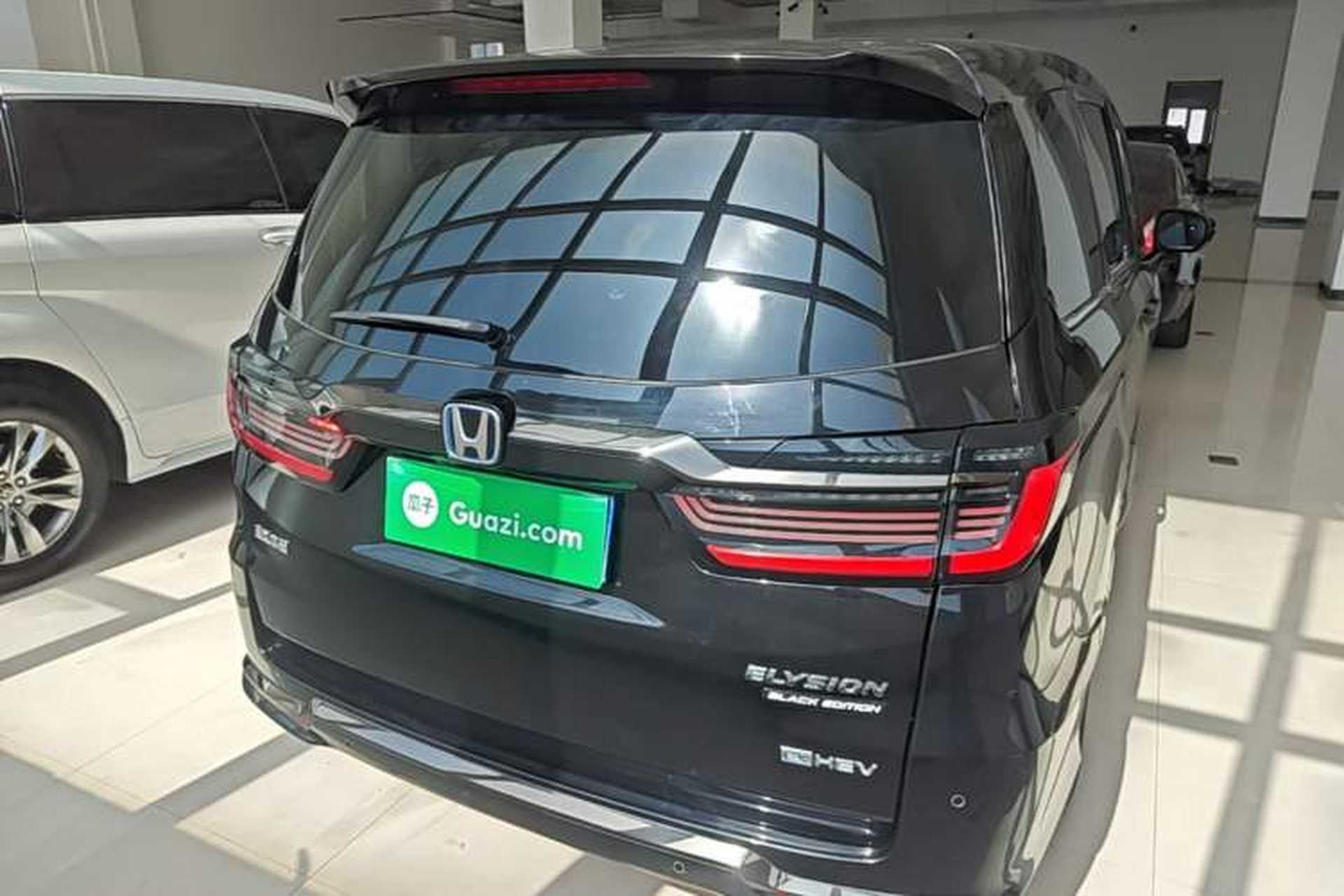 Used Honda Elysion 2024 2.0L eHEV Luxury Edition Rear