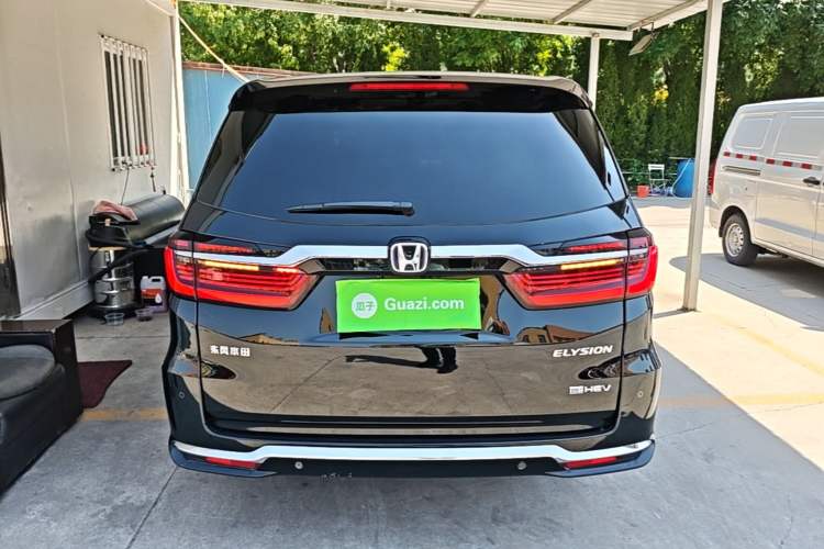 Used Honda Elysion 2024 2.0L eHEV Luxury Edition Rear