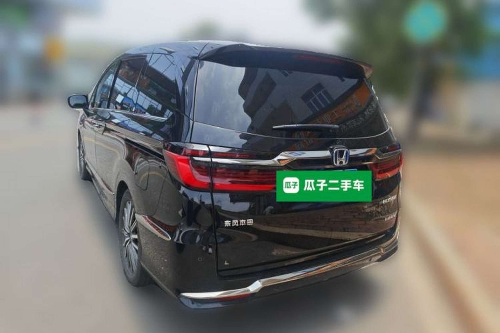 Used Honda Elysion 2024 2.0L eHEV Luxury Edition Rear Left 45 Deg