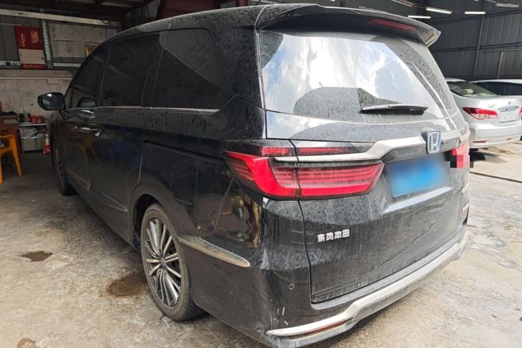 Used Honda Elysion 2024 2.0L eHEV Ultimate Edition Rear Left 45 Deg