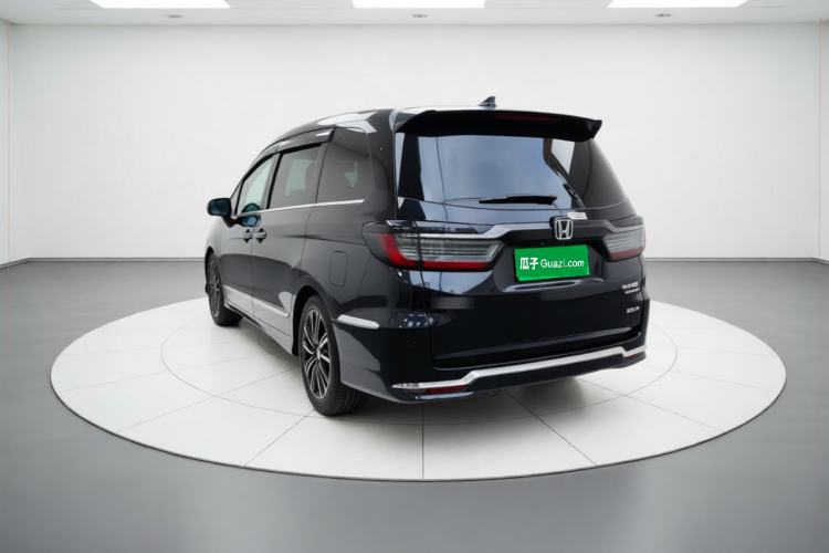 Used Honda Elysion 2024 2.0L eHEV Luxury Edition Rear Left 45 Deg