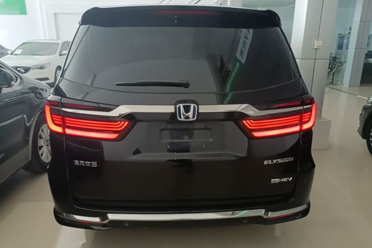 Used Honda Elysion 2024 2.0L eHEV Luxury Edition Rear