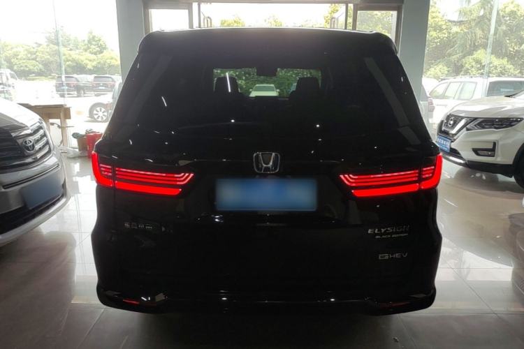 Used Honda Elysion 2024 2.0L eHEV Luxury Edition Rear