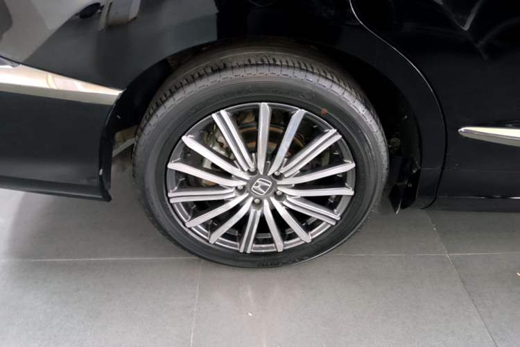 Used Honda Elysion 2024 2.0L eHEV Ultimate Edition Right Rear Wheel Hub
