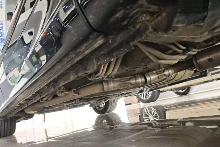 Used Honda Elysion 2024 2.0L eHEV Luxury Edition Right Side Sill