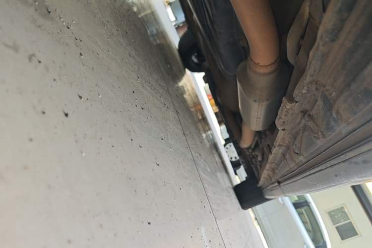 Used Honda Elysion 2024 2.0L eHEV Ultimate Edition Right Side Sill